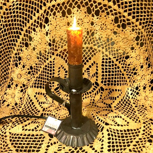 Electric Accent Light in Black tin with  dancing flame candlestick - Picture 1 of 2